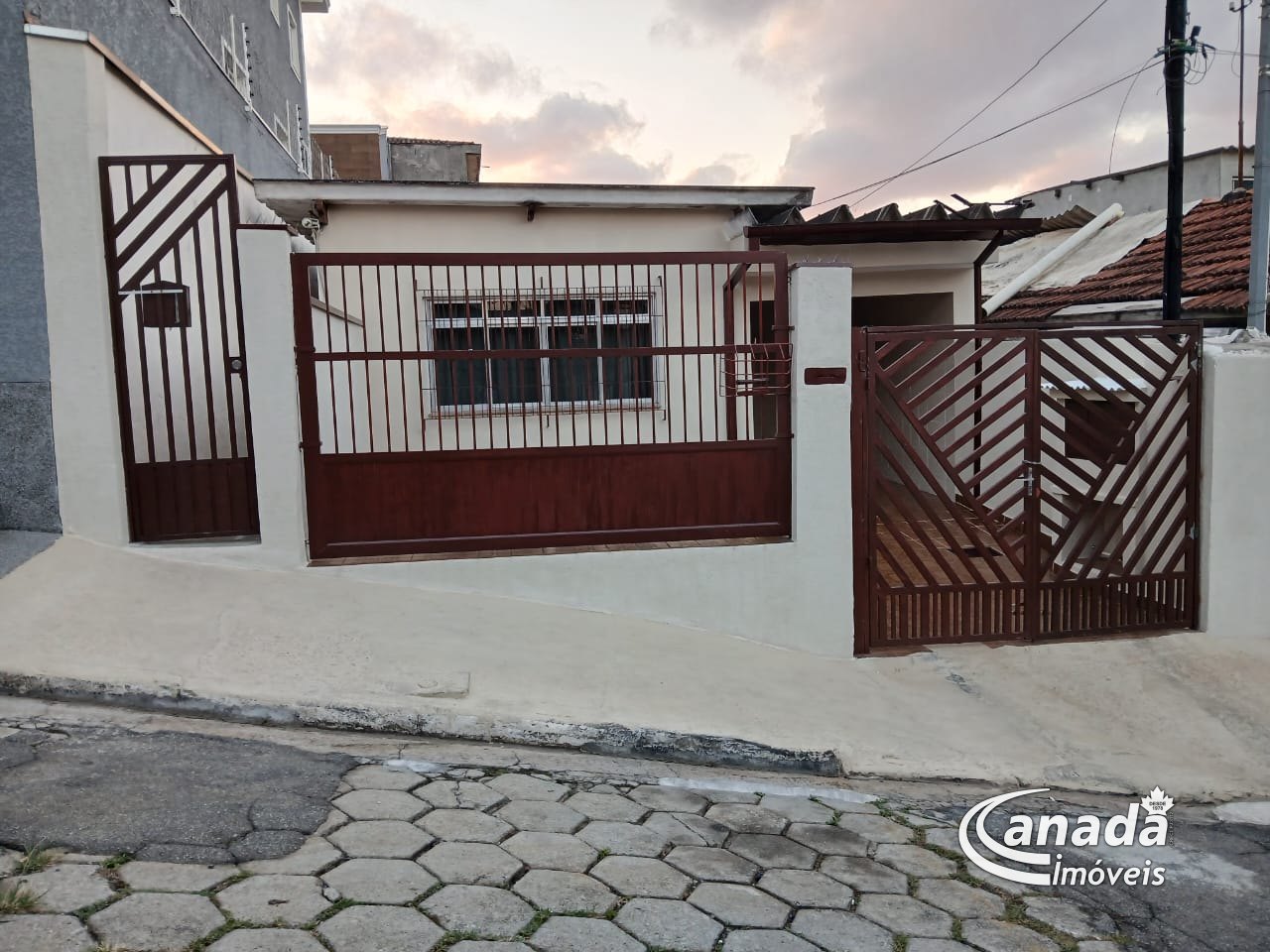 Casa Térrea com 2 dormitórios em Osasco