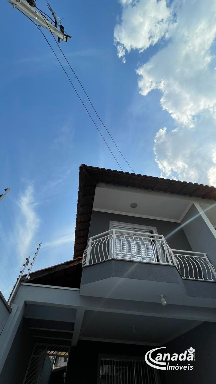 Sobrado com 3 dormitórios em Osasco