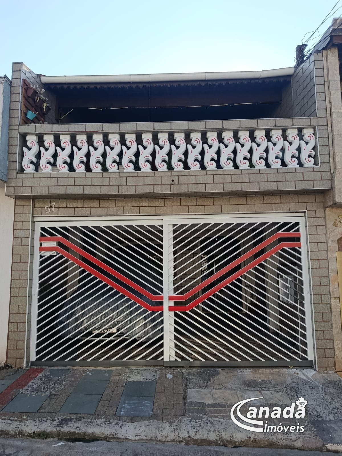 Sobrado com 4 dormitórios em Osasco