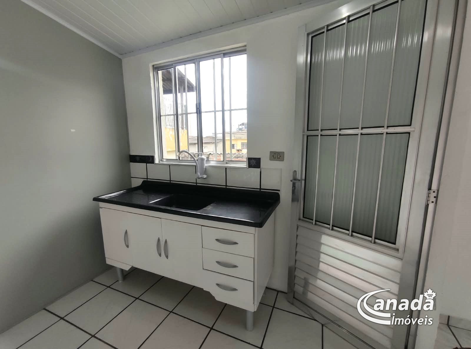Casa Térrea com 2 dormitórios em Osasco